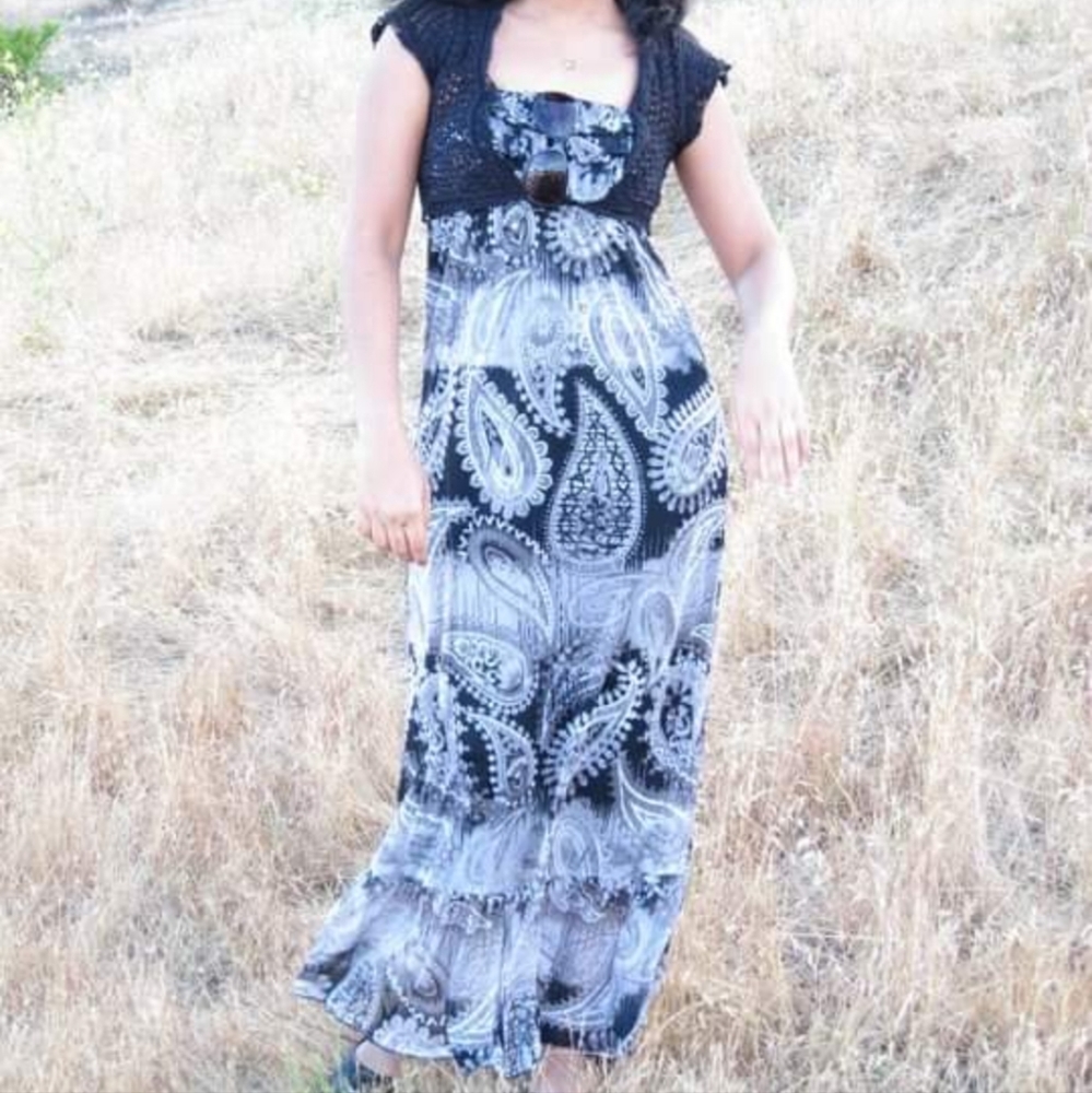 Tight fit maxi dress